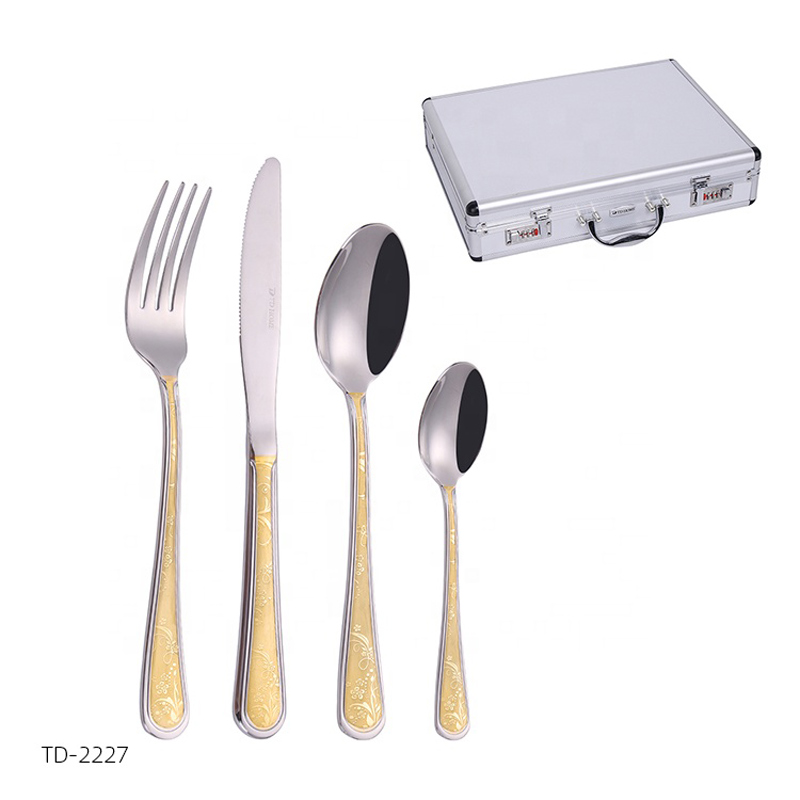 Swiss home mirror polish laser stainless steel gold plated silverware 72pcs cutlery set with aluminum briefcase